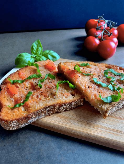 Spanish Style Toast with Avocado (Pan con tomate) - Rachel B The RD