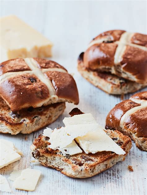 Jamie's Toasted Hot Cross Buns With Cheese Recipe | Woolworths