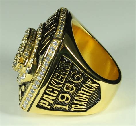 Brett Favre Green Bay Packers High Quality Replica 1995 Super Bowl XXXI Championship Ring in ...