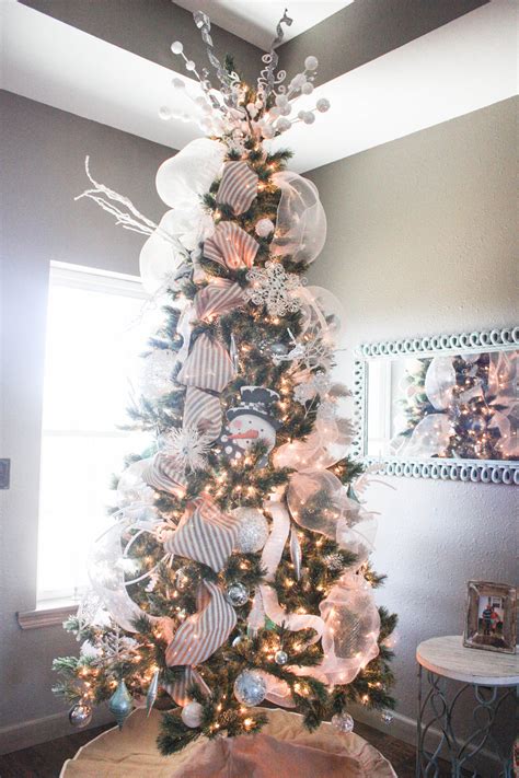 When Do You Decorate The Christmas Tree at Blake Rueter blog