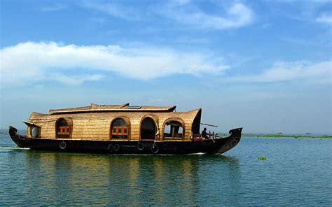 Houseboat on the Kumarakom Backwaters 2C Karala 2CIndia Wallpapers - HD ...