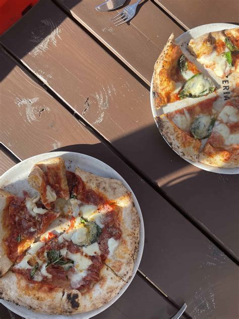 The 5 Best Pizza Places in Boulder, CO - Pizza Need