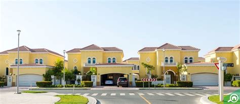 Legacy, Jumeirah Park Area Guide | Bayut