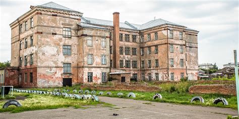 A Case for Reusing Old School Buildings