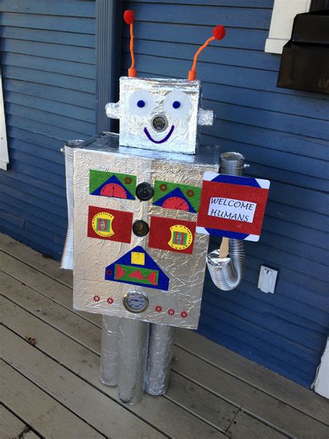 Robot Theme | Robot part | Party Theme-"ROBOTS" | Robot theme, Library display ideas, Childrens ...