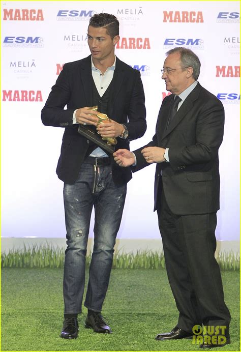 Cristiano Ronaldo Receives Third Golden Boot Award of His Career!: Photo 3235461 | Cristiano ...