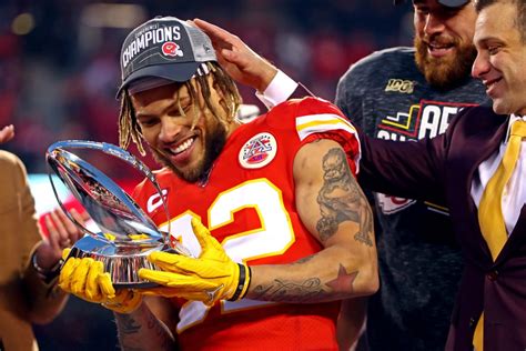 Kansas City Chiefs Safety Tyrann Mathieu Helps New Orleans Families in ...