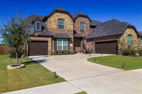 Burleson, TX Real Estate - Burleson Homes for Sale | realtor.com®