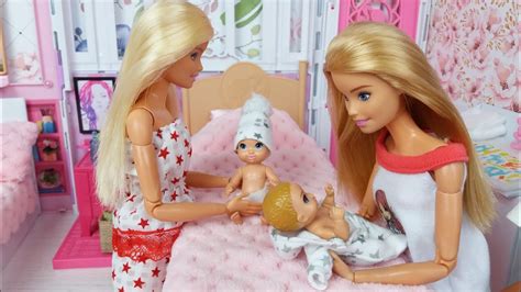 Two Barbie doll Two Baby Family Morning Routine. Life in a Dreamhouse ...