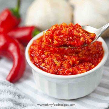 Homemade Chili Garlic Sauce | Oh My Food Recipes