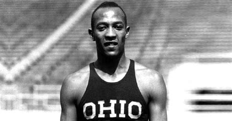 Jesse Owens Biography - Facts, Childhood, Family Life & Achievements