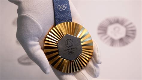 What do the Paris Olympic medals look like? | firstcoastnews.com