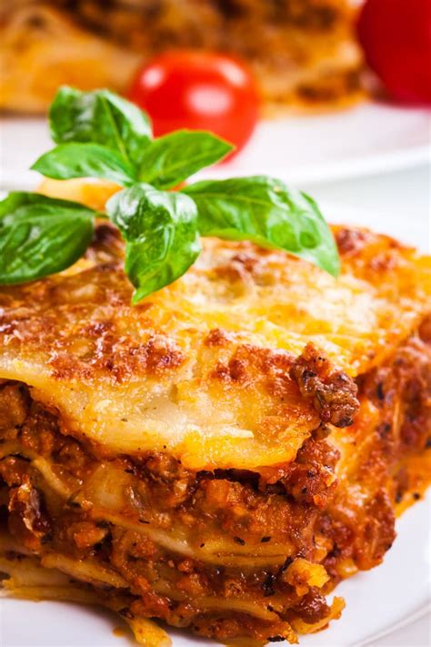 Ina Garten’s Lasagna (Easy Recipe) - Insanely Good