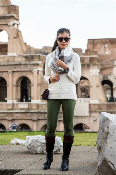 What to Wear in Italy When Sightseeing - A Stylish Outfit | Winter outfits women, Stylish travel ...