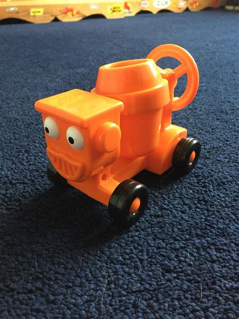 Bob the builder small 'dizzy ' toy in IG2 Ilford for £1.00 for sale ...