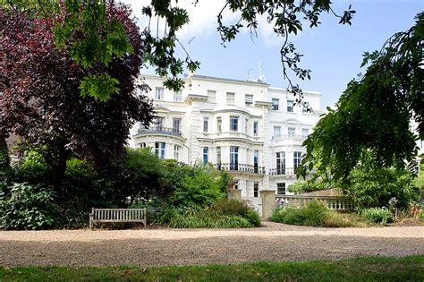 Kensington Park Gardens W11 – Pereds