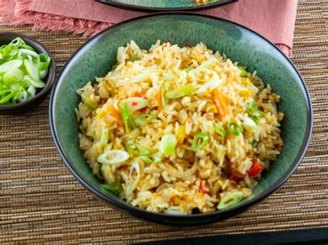 Vegetable Egg Fried Rice Recipe | Jet Tila | Food Network