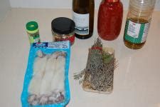 Baked stuffed squid in provencal sauce - recipesfantasy.com