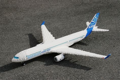 LEGO IDEAS - Product Ideas - AIRBUS A330-300, scale 1/50.