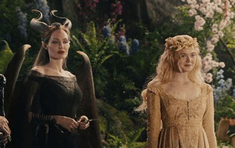 PIC: Elle Fanning shares first look at Angelina Jolie on set of Maleficent 2 - Goss.ie