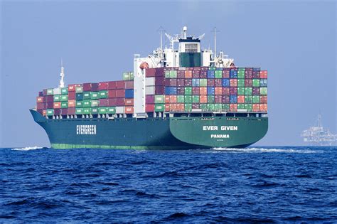 Container ships - Icons of international trade | These enorm… | Flickr