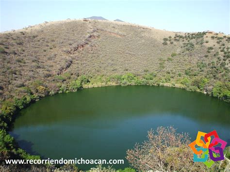 RECORRIENDO MICHOACÁN. Dentro de un volcán apagado desde hace cientos de años, se encuentra la ...