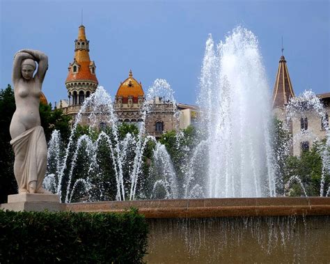 Barcelona Fountain Placa de Catalunya Photograph by Toby McGuire - Fine Art America