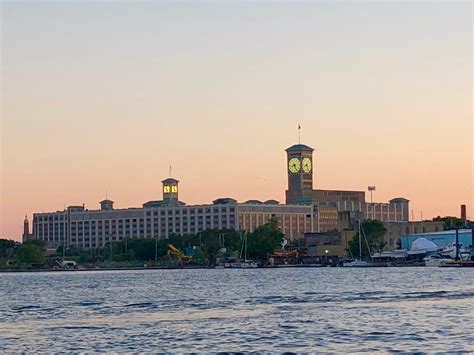 Riverwalk Boat Tours (Milwaukee): All You Need to Know