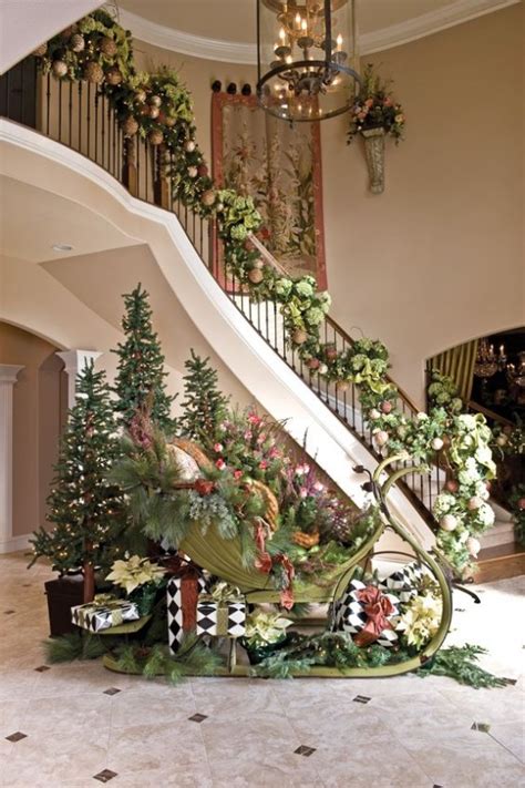 33 Creative And Fun Sleigh Décor Ideas For Christmas - DigsDigs