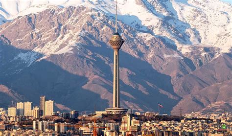 PHOTO: Milad Tower in Tehran - Iran Travel and Tourism