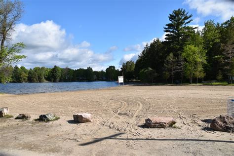 Silver Lake Provincial Park - Day Use Beach | Great Lakes Guide