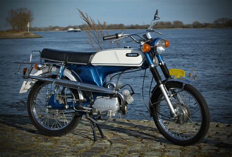 Yamaha FS-1 1969 | De Yamaha FS1 is een bromfiets van het me… | Flickr