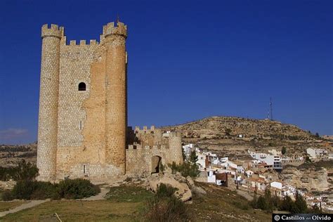 CASTILLO DE ALCALÁ DEL JÚCAR (R) - Turismo Prerrománico