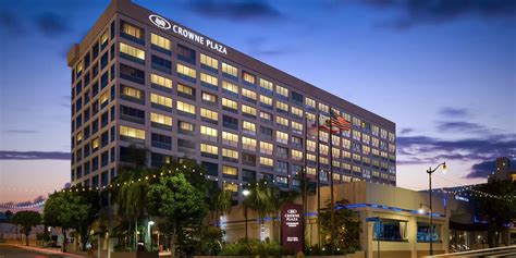 Hotels in San Pedro, CA near Cruise Terminal | Crowne Plaza Los Angeles Harbor Hotel