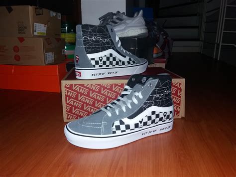 First pair of Sk8-hi! Know any better lacing?? : r/Vans