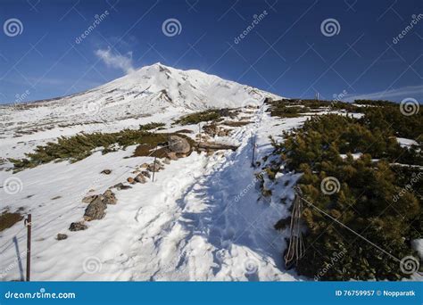 Mount Asahidake stock image. Image of explorer, travel - 76759957