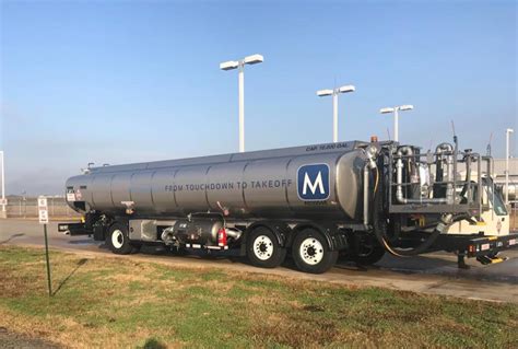 New SkyMark 10,000 Gallon Jet Refueler | Skymark Refuelers