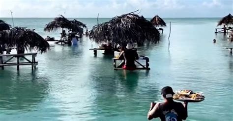 Belize's San Pedro Restaurant and Bar Seats You in the Water