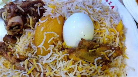 5 Best Biryani Places In Kolkata According To Locals