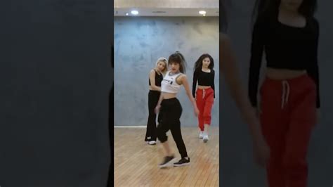 IZONE - Panorama (Dance Practice Yena Focus) Mirrored - YouTube