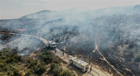 A harrowing look at west coast wildfires from space