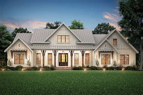 Modern Farmhouse Plan: 2,553 Square Feet, 3 Bedrooms, 2.5 Bathrooms - 041-00206