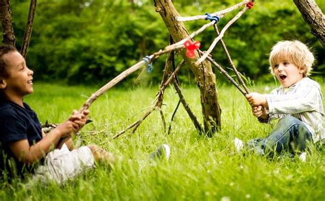 Benefits of Outdoor Play | Outdoor Kids Play | Finlee & Me
