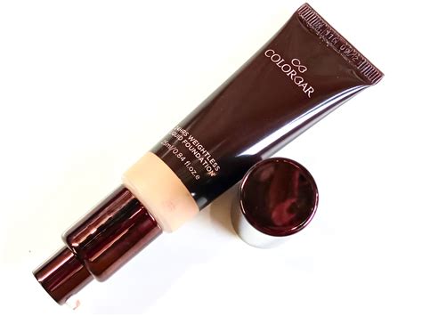 Colorbar 24 Hrs Weightless Liquid Foundation Review, Swatches