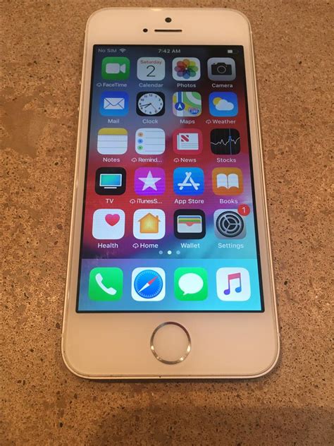 Apple iPhone 5S - Unlocked, Silver, 64GB, A1533, GSM - LRQJ58644 - Swappa