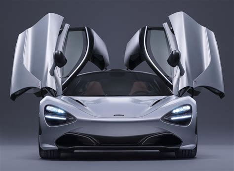 mclaren 720S supercar's dihedral doors channel air to cool the engine