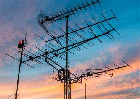 5 Tips for Boosting Your TV Antenna Signal - 2024 Guide - The .ISO zone