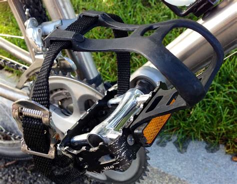 Bike Pedals: How to Choose | Backroads Pro Tips