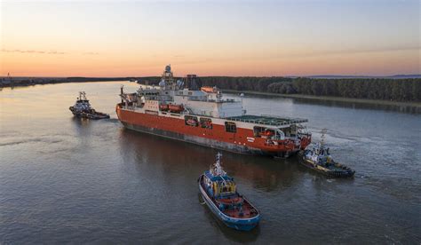 Australian icebreaker on first exciting voyage | Polarjournal