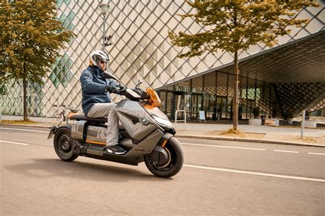 What Are the Fastest Electric Scooters in 2021?